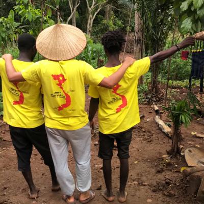 2Q Vlogs cuộc sống châu phi